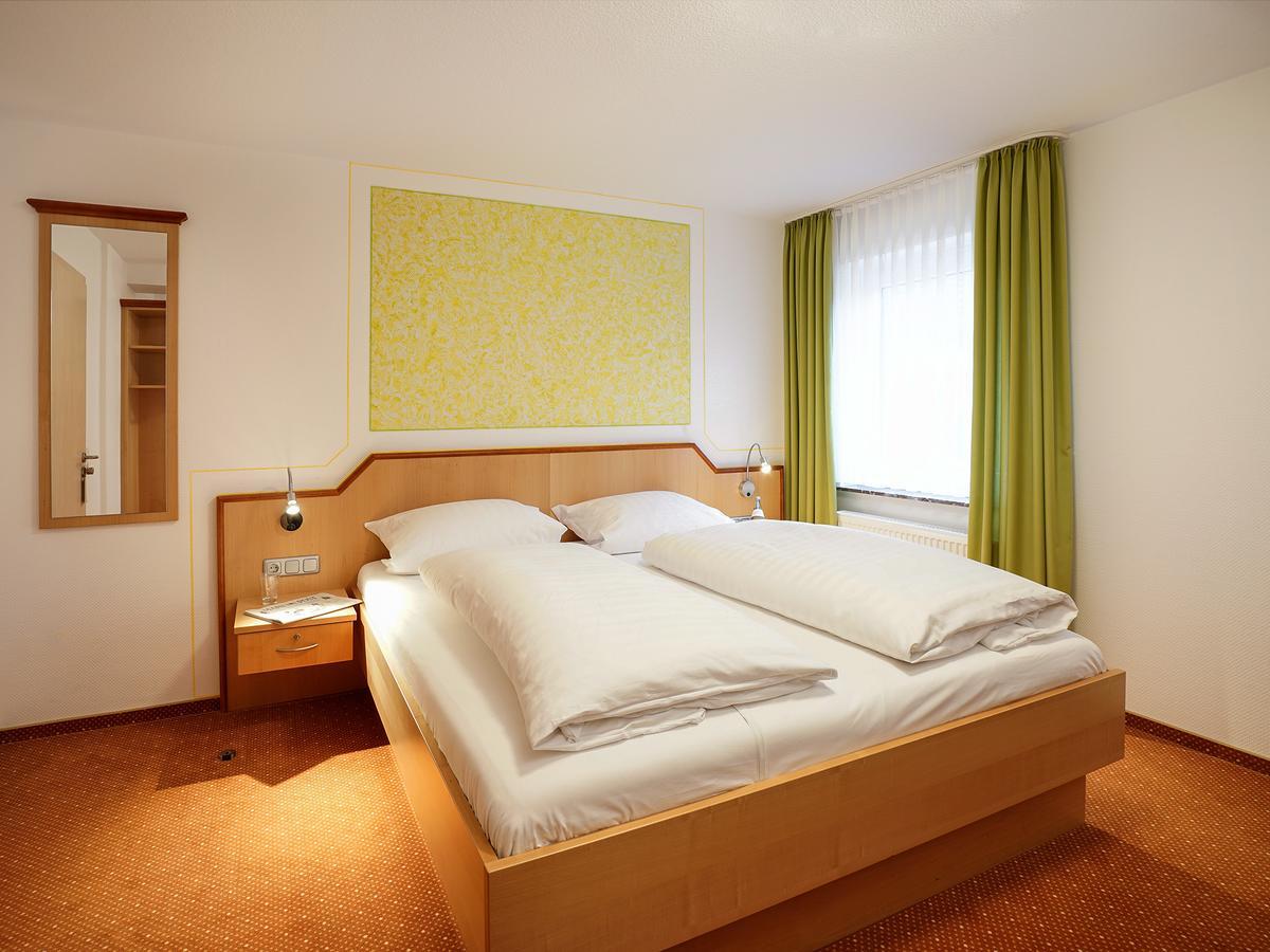Hotel Gasthof Zum Biber Motten Exterior photo