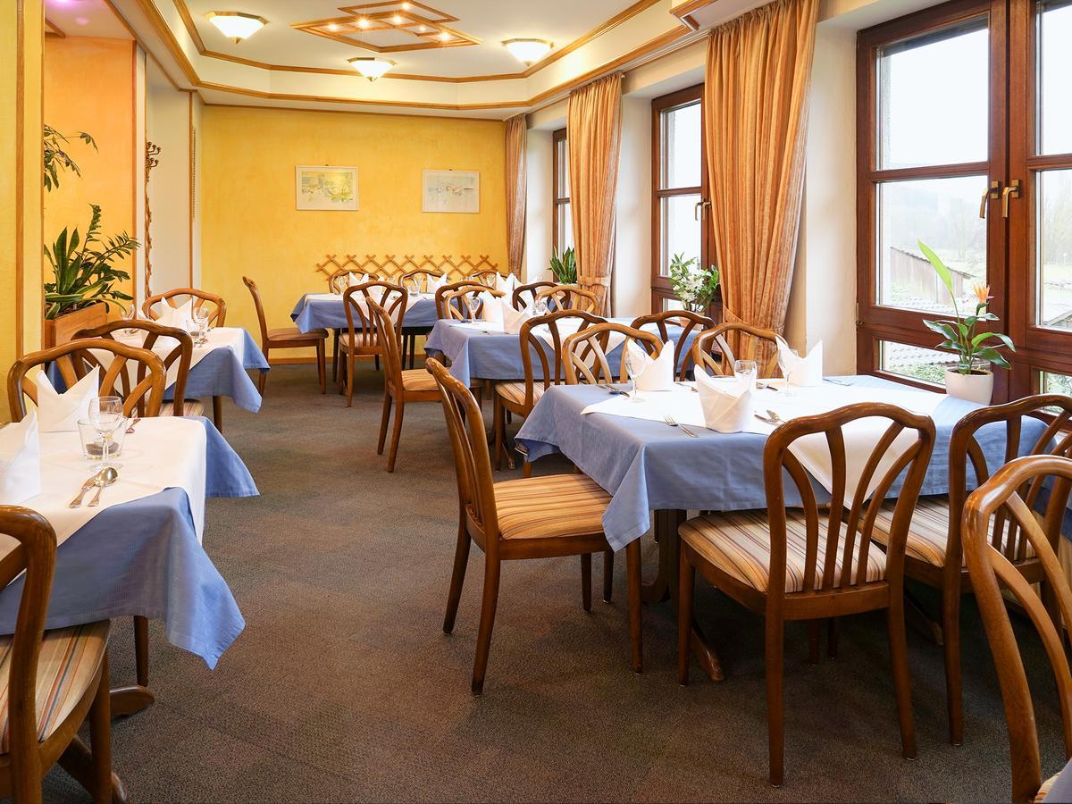 Hotel Gasthof Zum Biber Motten Exterior photo