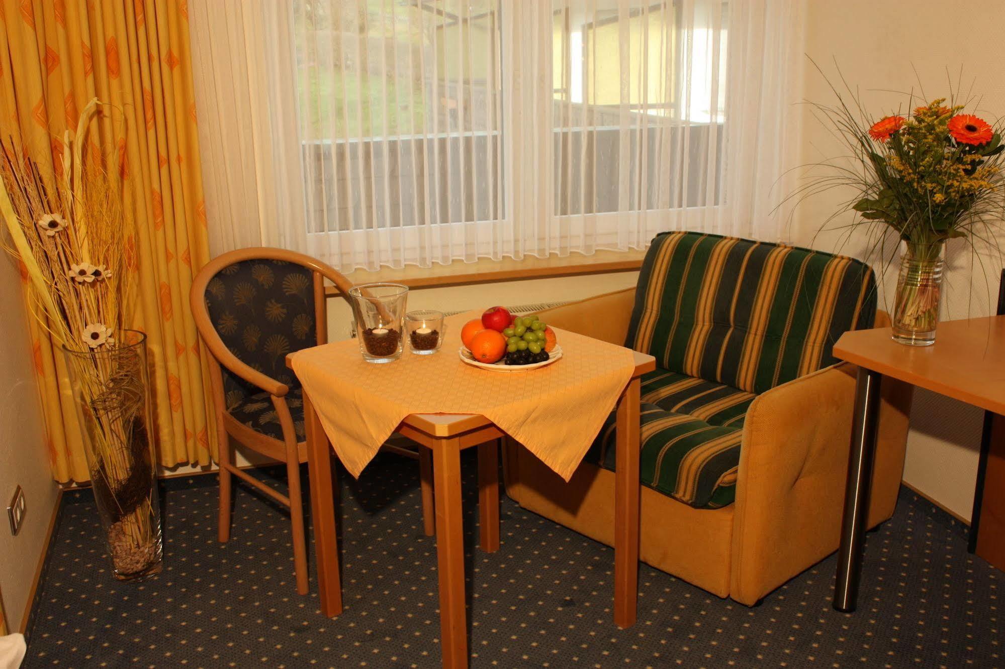 Hotel Gasthof Zum Biber Motten Exterior photo