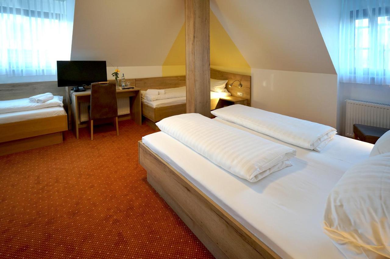 Hotel Gasthof Zum Biber Motten Exterior photo